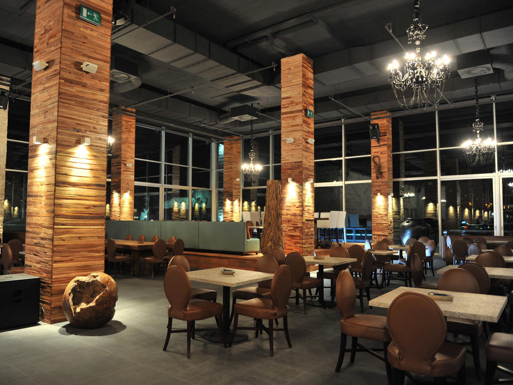 Hotel Avala &
